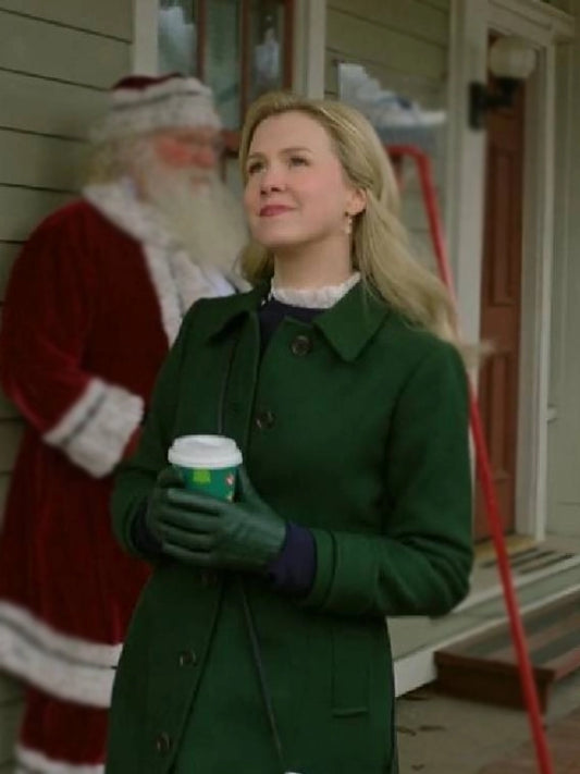 a-newport-christmas-ginna-claire-mason-green-coat