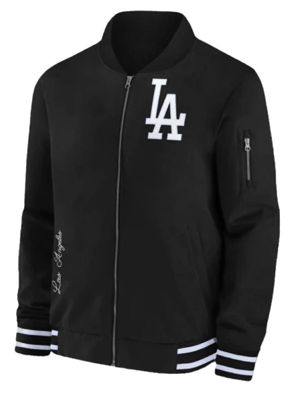 dodgers-manager-dave-roberts-bomber-jacket
